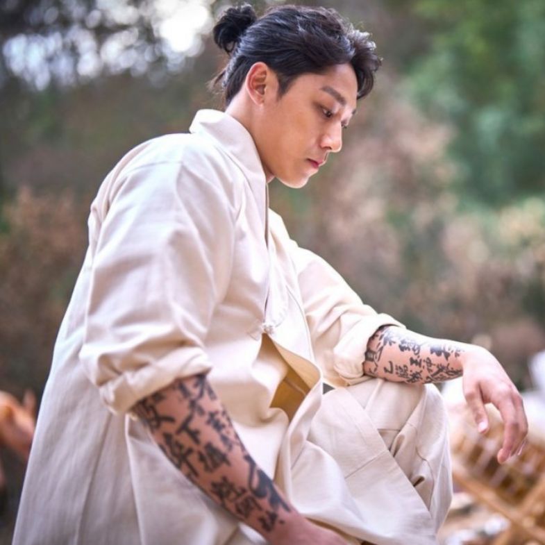 清明節一定要祭拜祖先嗎？命理師從《破墓》分析「風水對生活」的影響，「慎終追遠」千萬別忽略