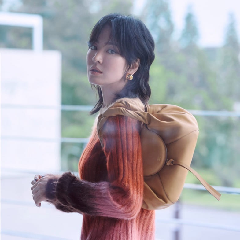 宋慧喬魚尾剪髮型年輕10歲！2025高層次中長髮推薦12款，日系輪廓剪顯小臉必收藏