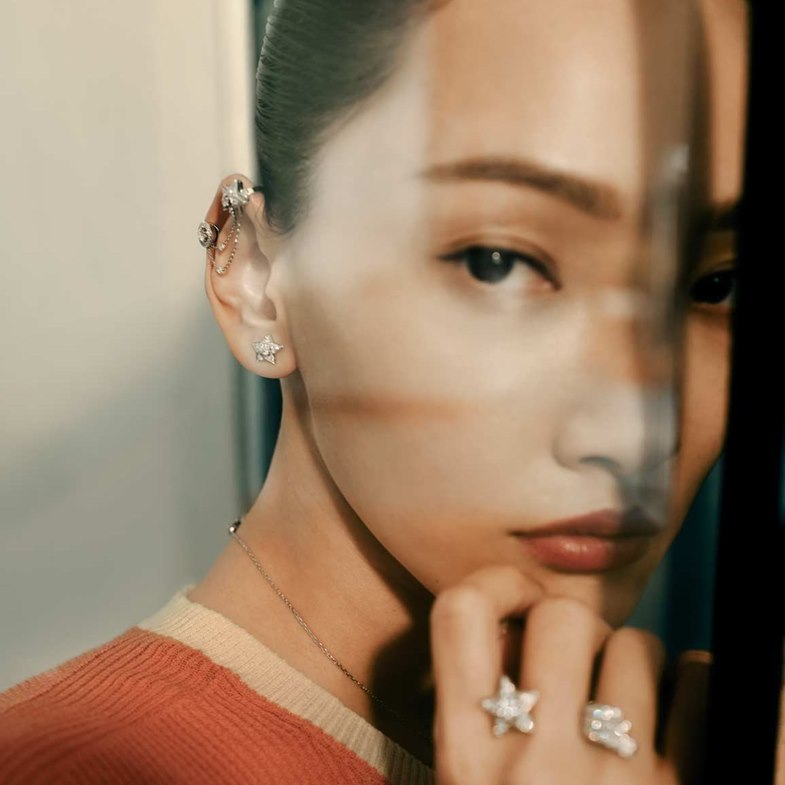 專訪｜林映唯從模特兒到演員，冷豔外表暗藏搞怪女孩：「我私下很不一樣！」