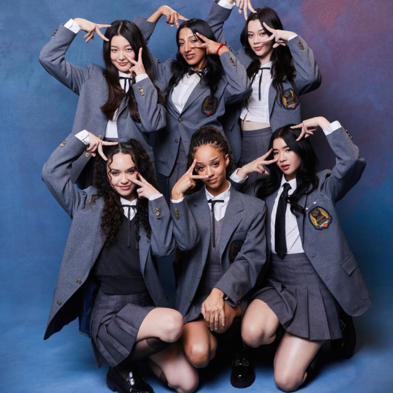 K-POP搶攻歐美市場？JYP、HYBE 各推出全新女團！美國海選、成員全是”外國籍“引發網友熱議