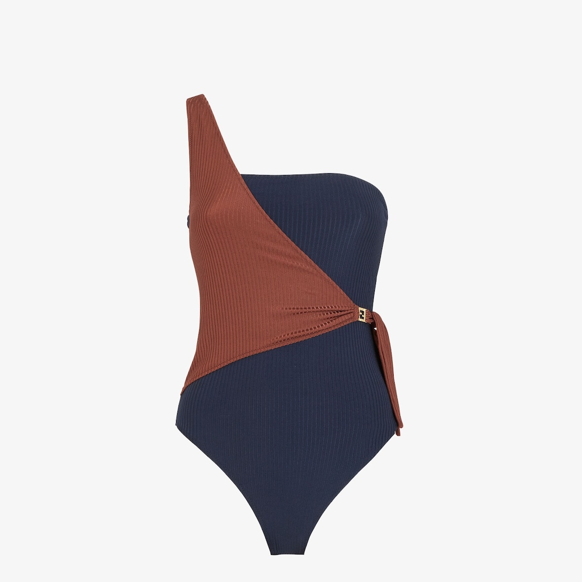 2024夏季「精品連身泳裝」Top 8選：Fendi、YSL 亮眼又性感，Gucci這款當作Bodysuit穿也OK！