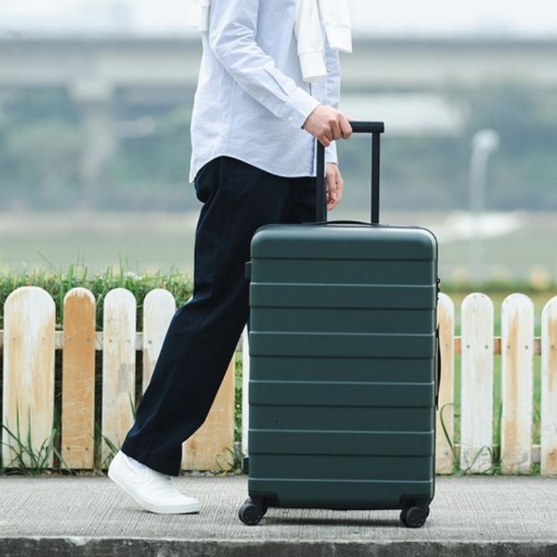 夏天旅行必備！5款新上架「無印良品旅遊好物」，超搶手登機小包、行李箱新尺寸 75ML 一周行李剛剛好