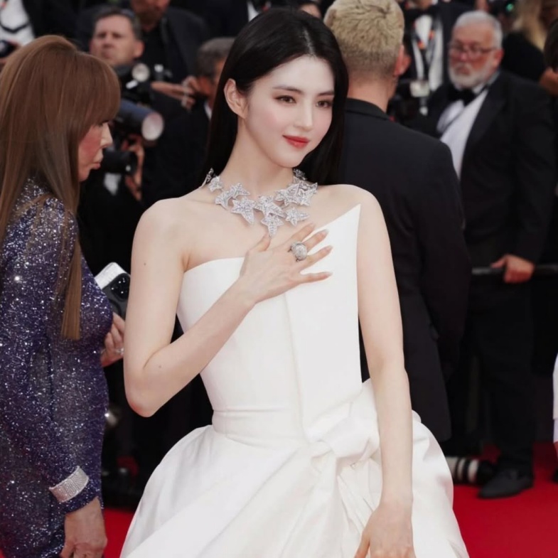 2025坎城影展紅毯最美女星Top 12！禮服珠寶一篇看，韓韶禧、林志玲戴「這品牌」