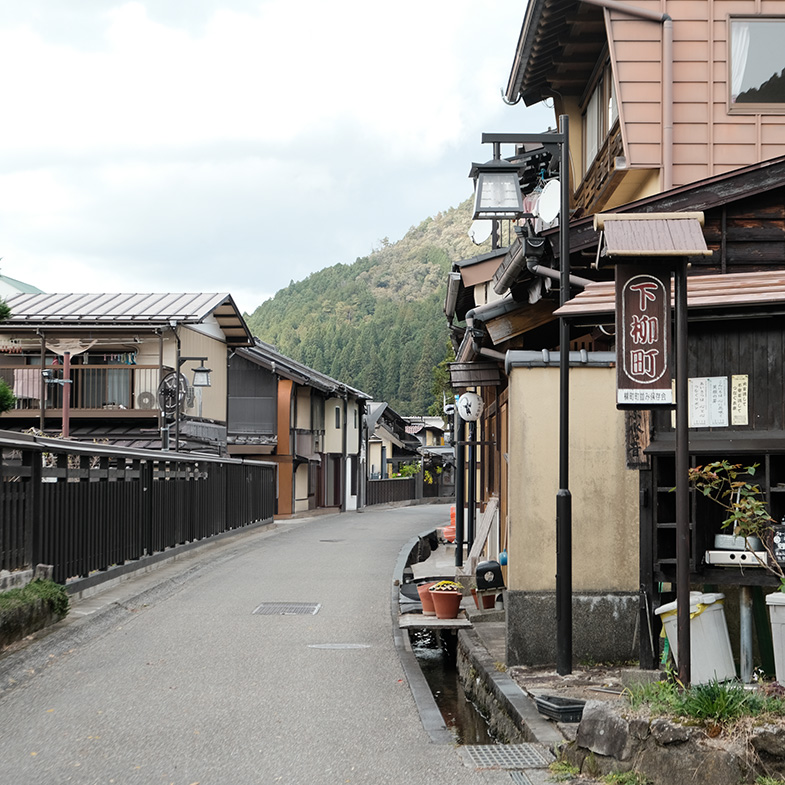 【Bella出國去】走進500年前的江戶水都「郡上八幡」！保留最完整的町屋群，欣賞聯合國文化遺產