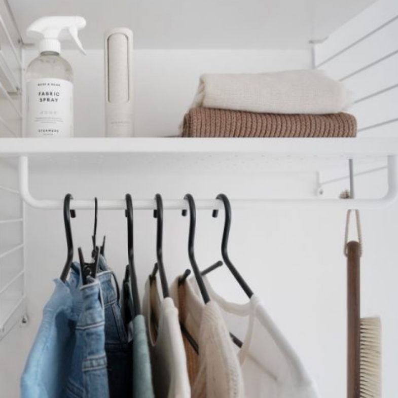 衣物防潮5妙招：分批洗避免霉臭味，除濕劑「放這位置」最有效！